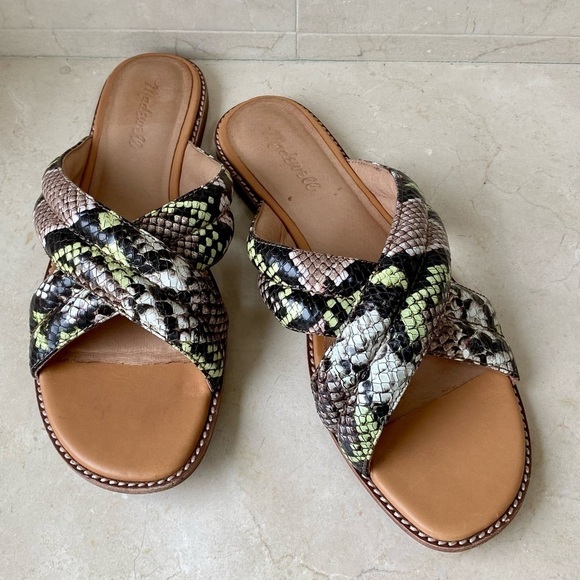 Madewell PUFFY-STRAP SANDALS IN SNAKE EMBOSSED LEATHER , 10 - Picture 11 of 15